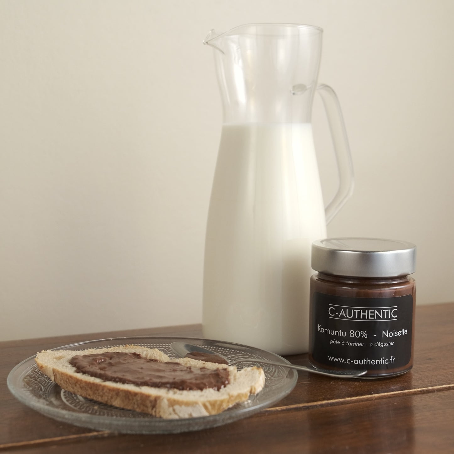 KOMUNTU 80% (SUCRE FLEUR COCO) - NOISETTE